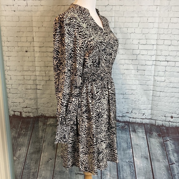 MSCH Copenhagen Annabella Long Sleeve Pockets Dress M Minimalist Scandi Girl - Picture 15 of 15